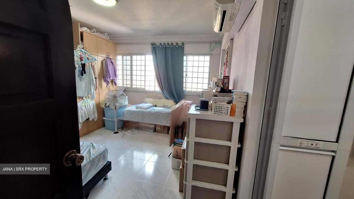 Blk 446 Hougang Avenue 8 (Hougang), HDB Executive #451539401